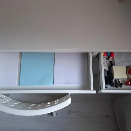 Light House Apartment *