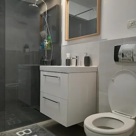 Apartment Light House