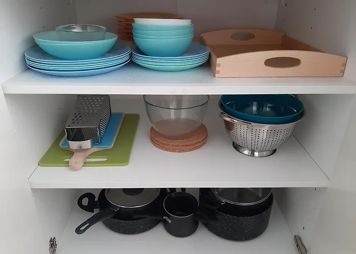 Light House Apartment *